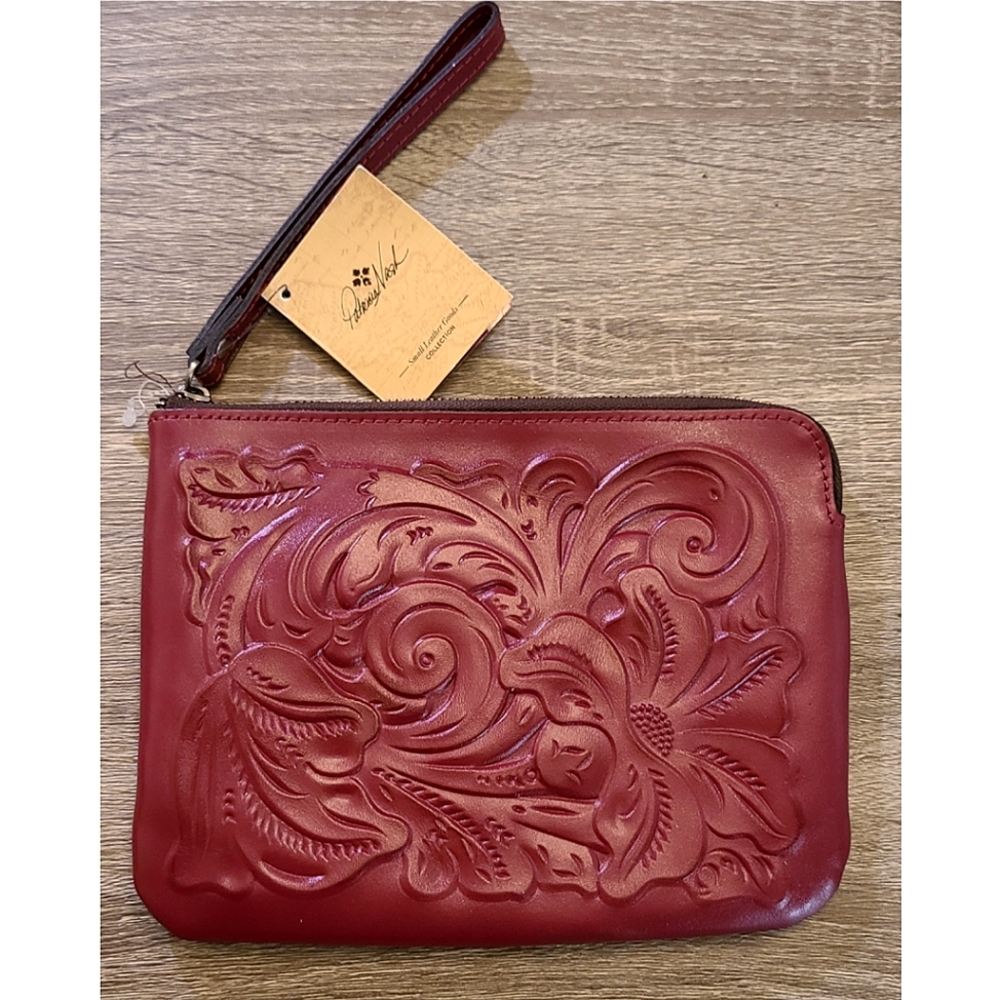 🆕️ Patricia Nash Cassini Wristlet Clutch Tooled Western Bohemian Magenta
